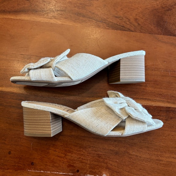 LC Lauren Conrad Izabella Women’s Heeled Slide Sandals - Picture 6 of 11